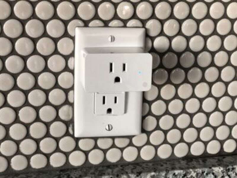 Smart Wall Outlet