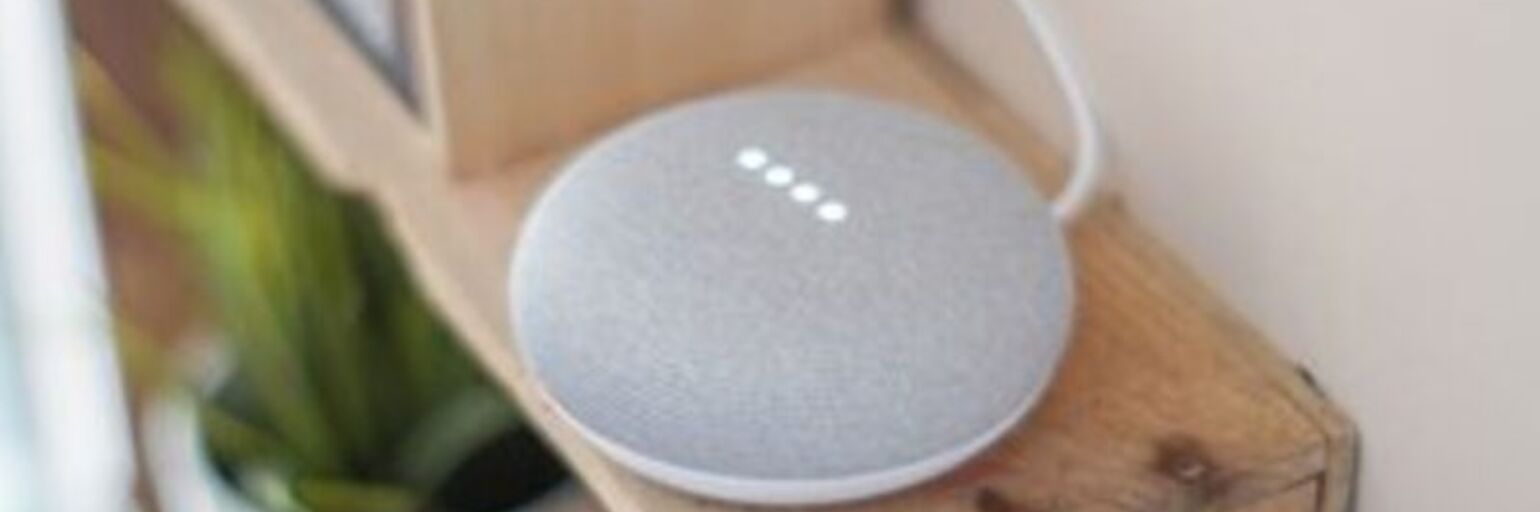 Smart home hub